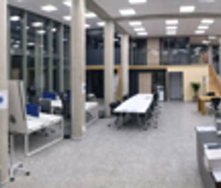 Open Space  20 postes Coworking Rue Jean Pacilly Palaiseau 91120 - photo 1